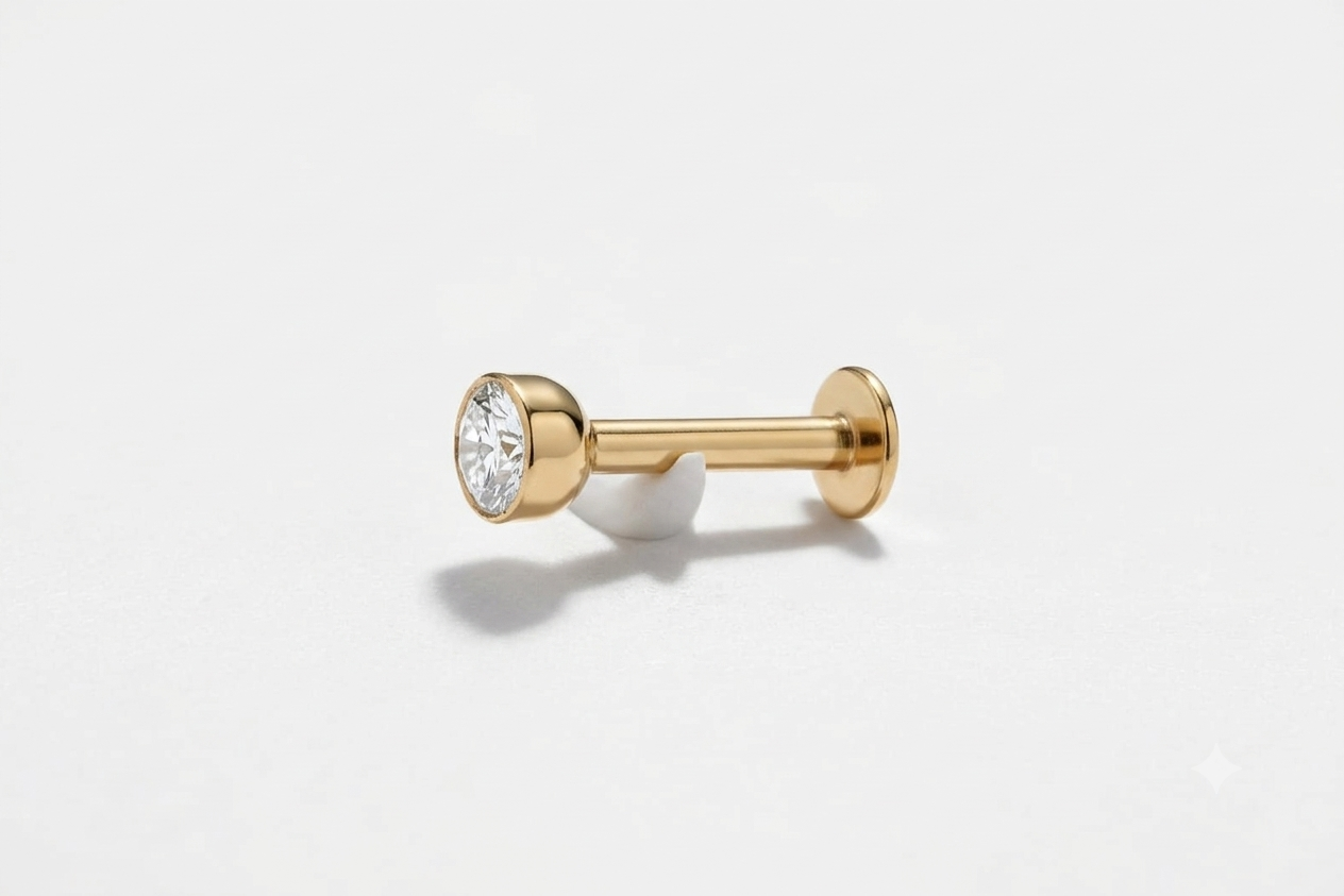 Solitaire Nose Pin view 2